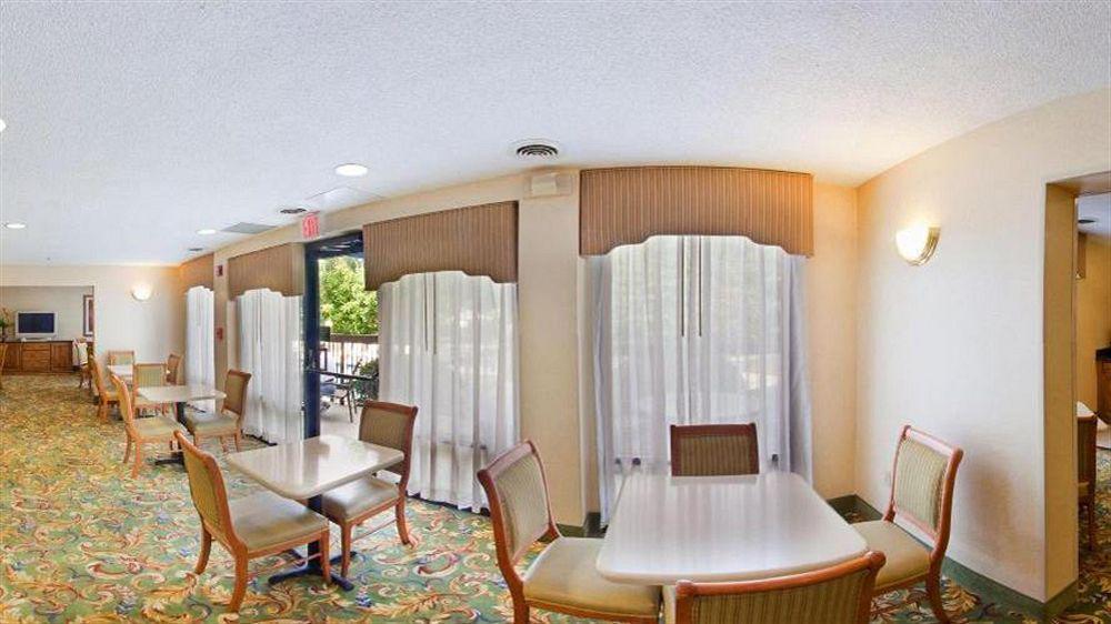 Holiday Inn Express Richmond-Mechanicsville By Ihg Exterior foto